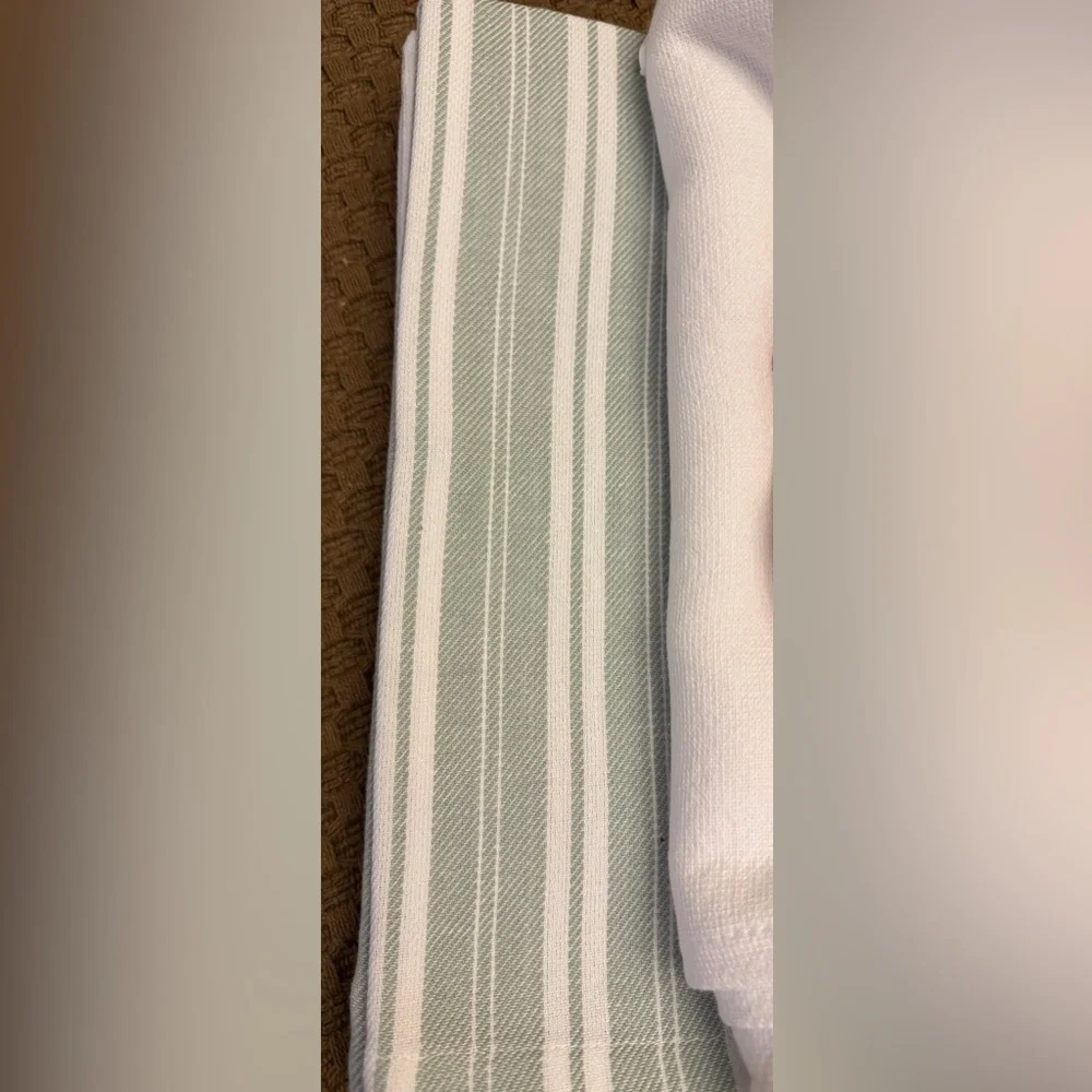 Rae Dunn White 'Home Sweet Home' Hand Towel